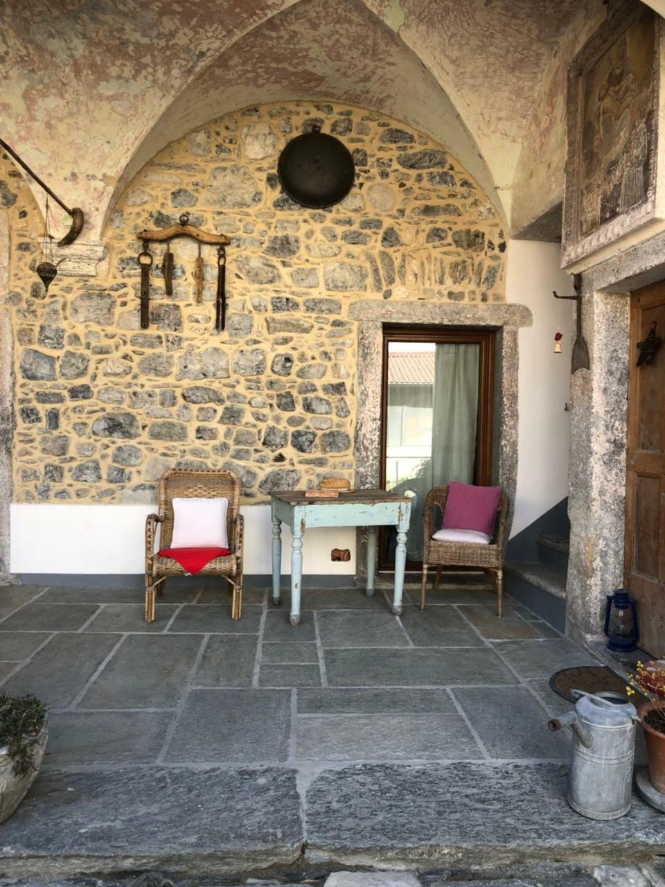 Ca Del Mecolo Lago Di Como Castiglione dʼIntelvi Exterior foto